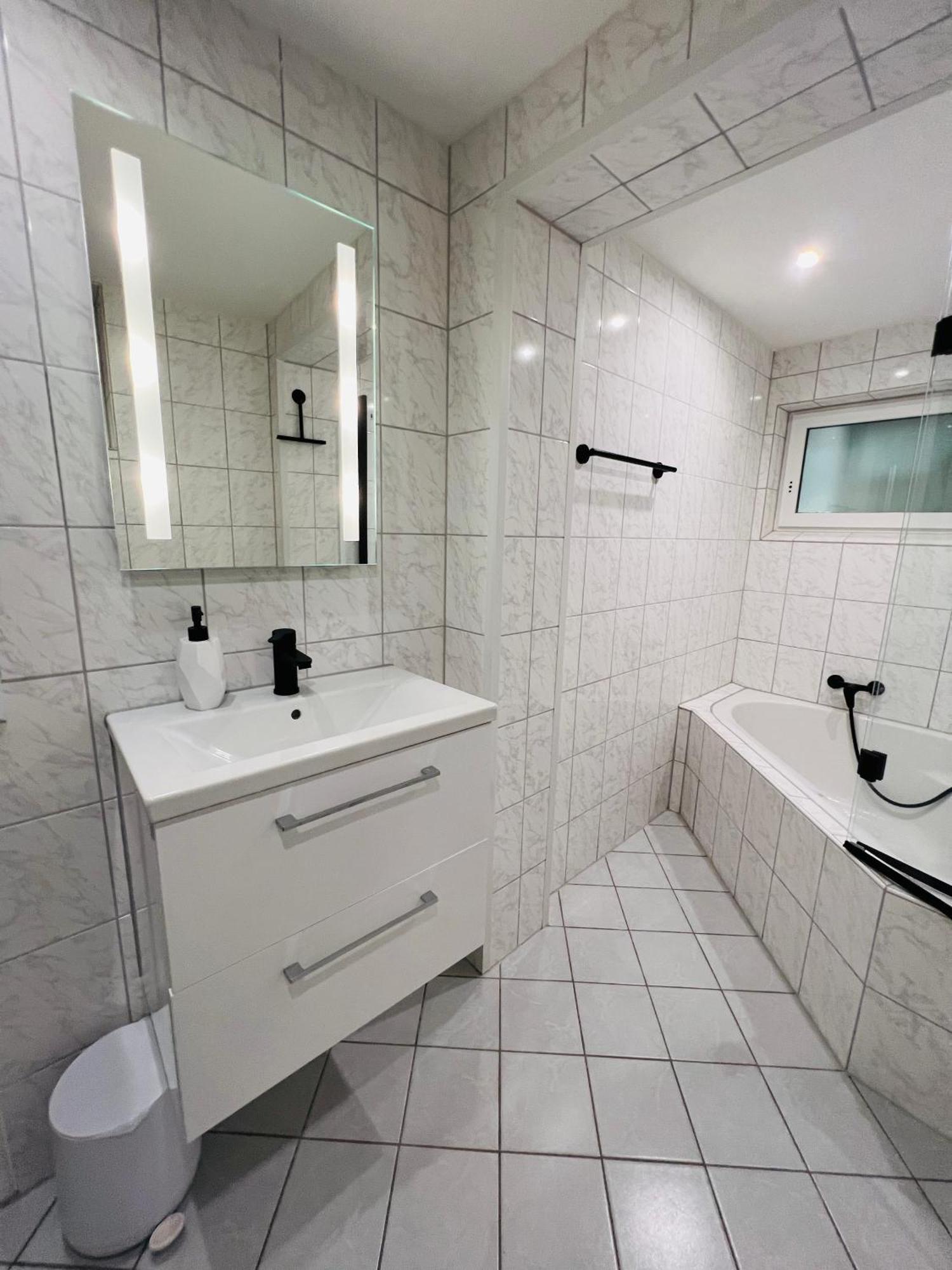 Souterrain 2 Zimmer Wohnung Freiburg Seepark Exteriér fotografie